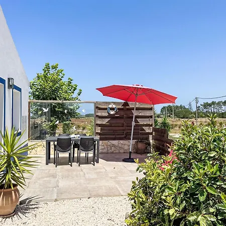 Auf Dem Lande In Der Naehe Des Strandes By Interhome Casa vacanze Aljezur